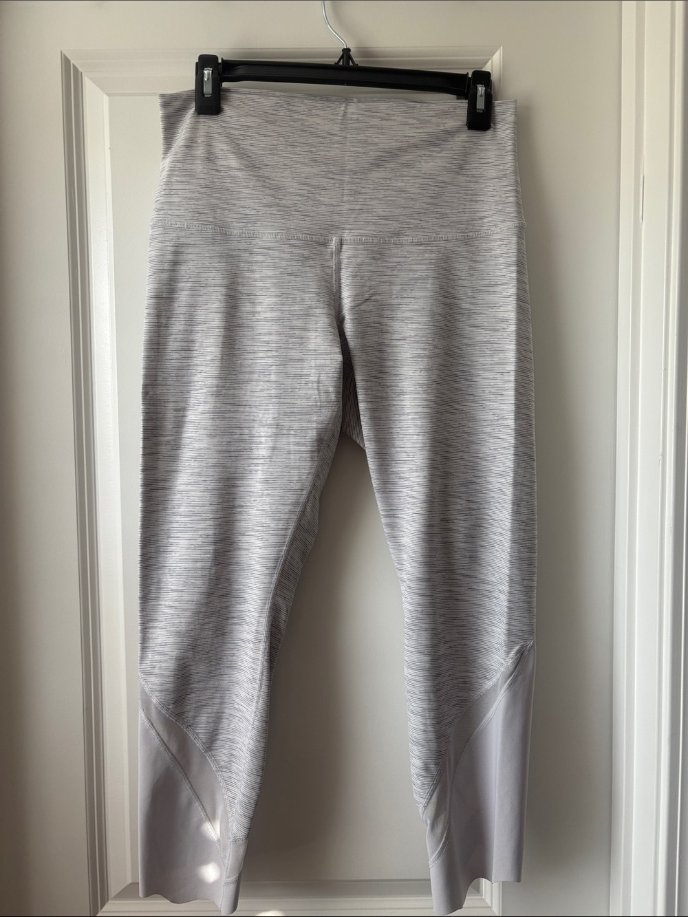 Lululemon Wunder Under Crop Heather Light Gray Leggings